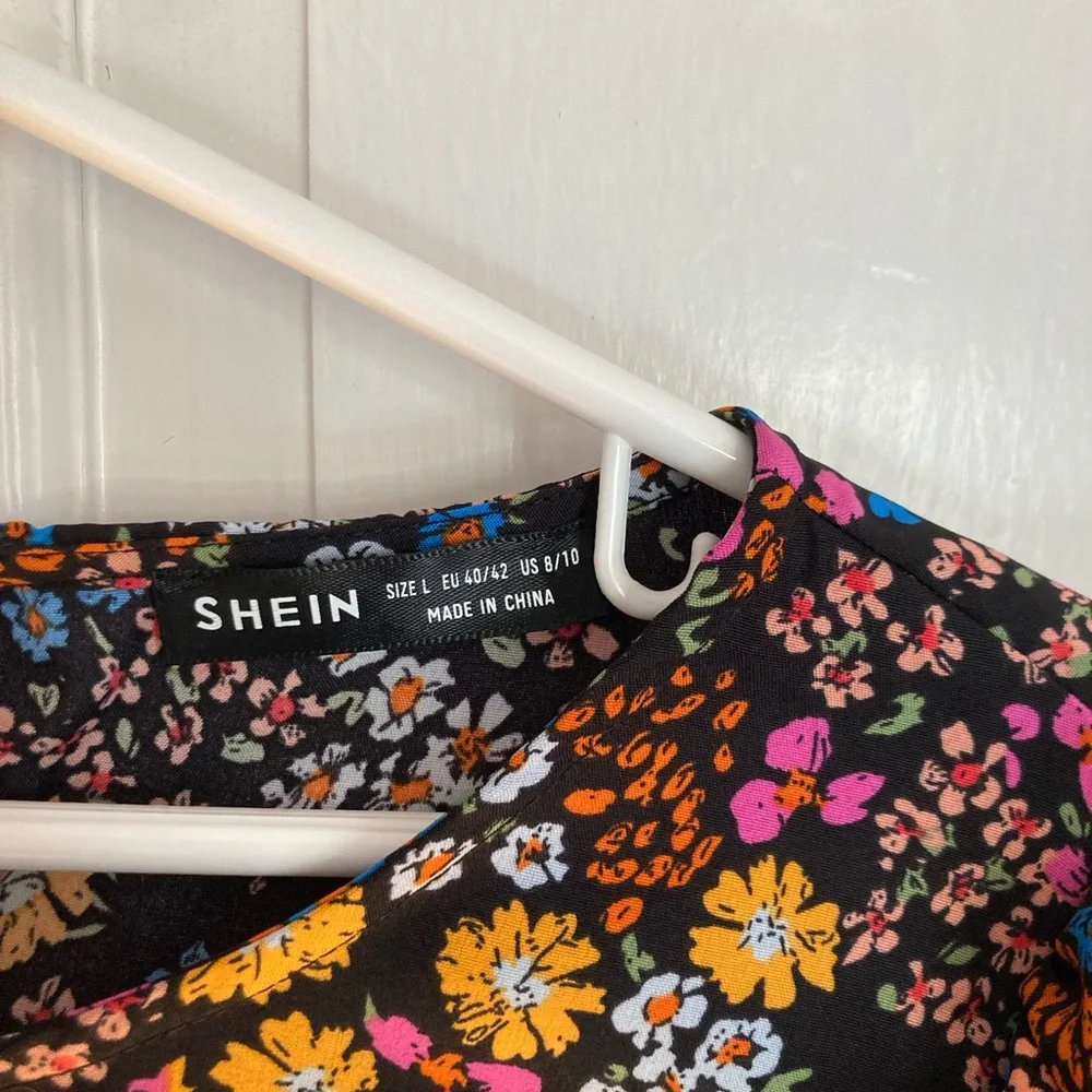 SHEIN floral dress - Picture 2 of 3
